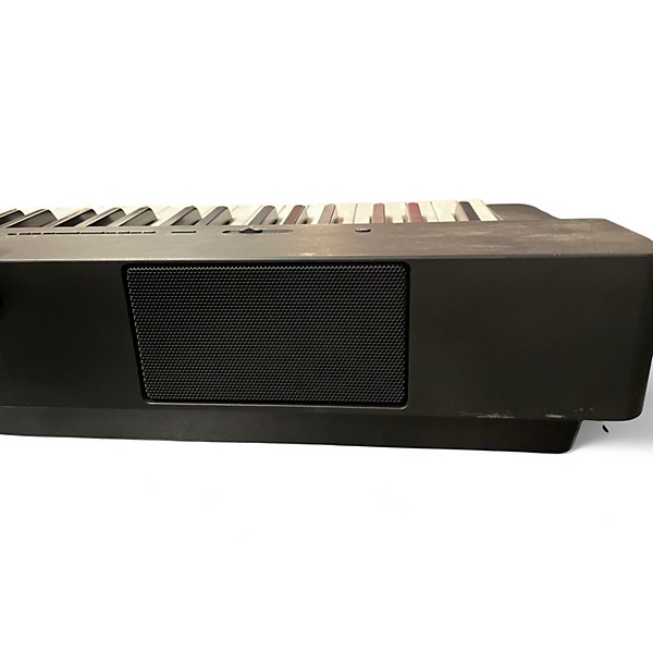 Used Yamaha P-225 Digital Piano