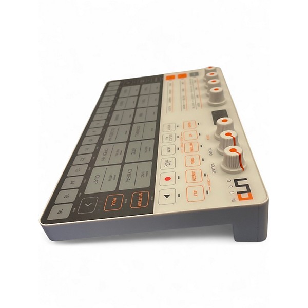 Used IK Multimedia UNO  Drum Machine