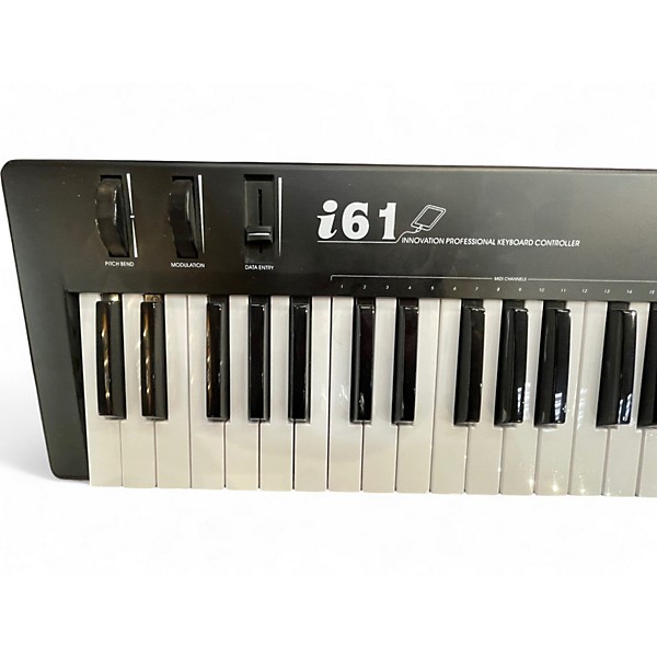 Used Midiplus I61 Keyboard Workstation