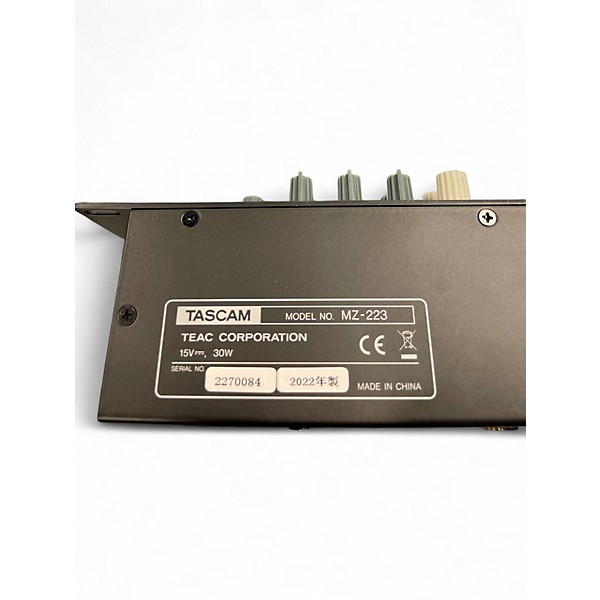 Used TASCAM MZ223 Line Mixer