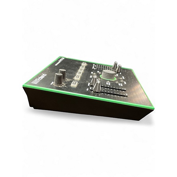 Used Roland Vt3 Vocal Processor