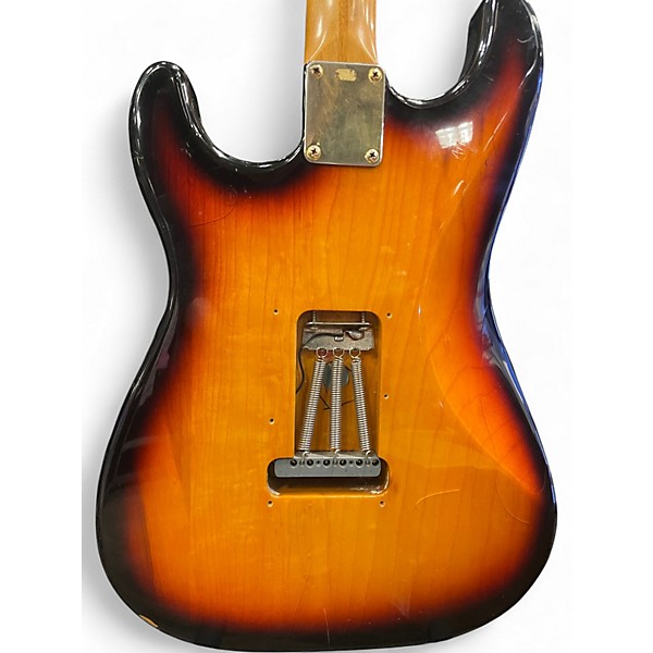 Used 1999 Fender Deluxe Super Strat 3 Color Sunburst Solid Body Electric Guitar
