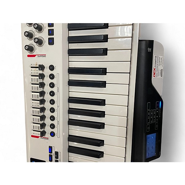 Used M-Audio axiom pro61 MIDI Controller