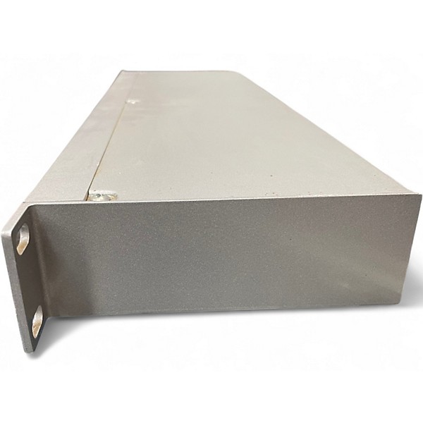 Used Alesis DEQ230 Programmable Digital Stereo Graphic Equalizer