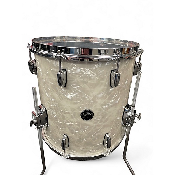 Used Gretsch Drums 4 Piece Renown 4 Piece Vintage Pearl Drum Kit