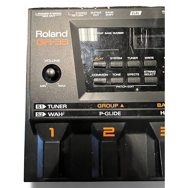 Used Roland GR33 Guitar Synthesizer Effect Processor