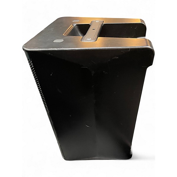 Used Yamaha DXR8 Powered Speaker