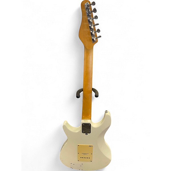 Used Behringer iaxe 393 White Solid Body Electric Guitar