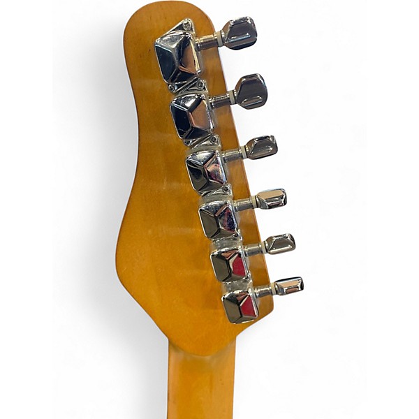 Used Behringer iaxe 393 White Solid Body Electric Guitar