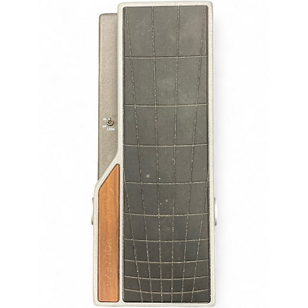 Used Fender TREAD-LIGHT VOL/EXP PEDAL Pedal