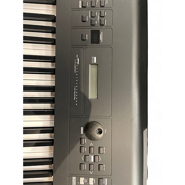 Used Yamaha MX88 Synthesizer
