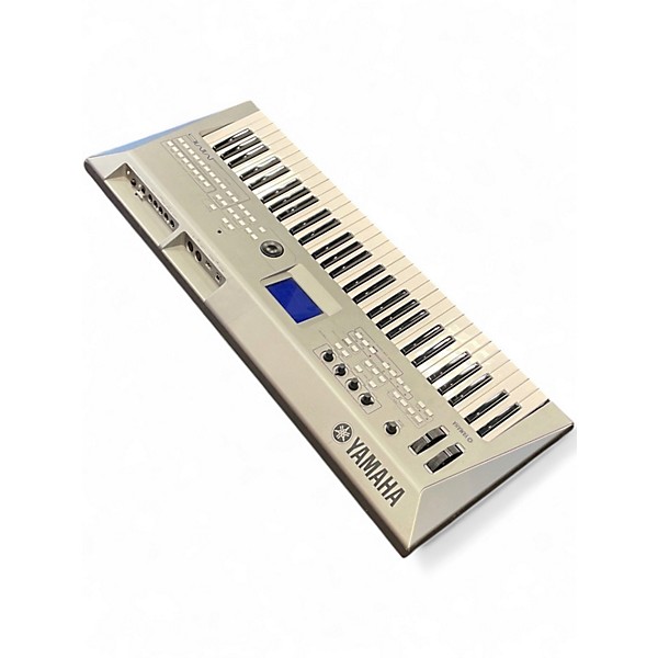 Used Yamaha MM6 61 Key Keyboard Workstation