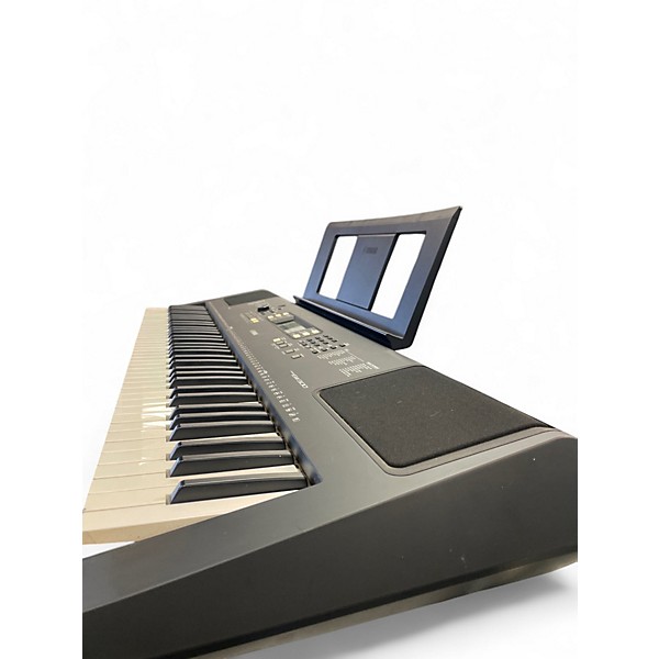 Used Yamaha PSREW300 76 Key Portable Keyboard