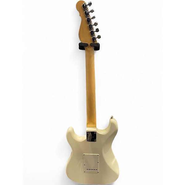 Used Bradley Strat Style Electric Guitar Classic White Solid Body Electric Guitar