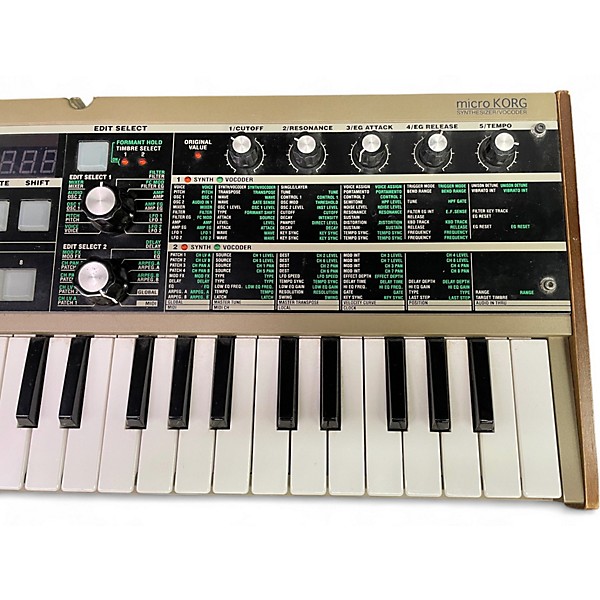 Used KORG Micro Korg 37 Key Synthesizer
