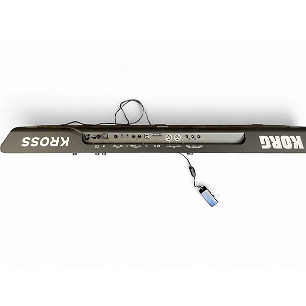 Used KORG KROSS 2 61 Key Keyboard Workstation