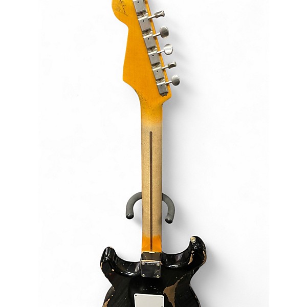 Used Fender MASTERBUILT CUSTOM SHOP 56 STRATOCASTER RELIC ACTIVE Black Solid Body Electric Guitar