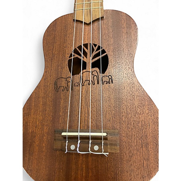 Used Amachi ELEPHANT Natural Ukulele