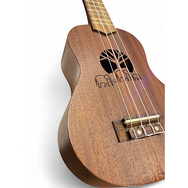 Used Amachi ELEPHANT Natural Ukulele