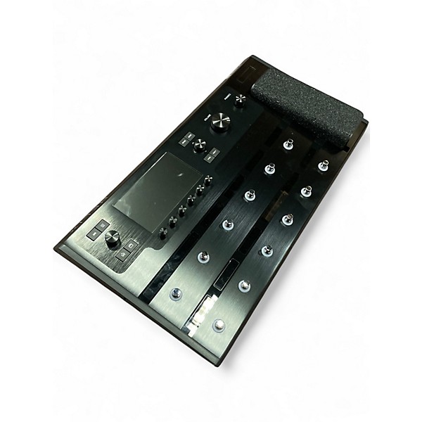 Used Line 6 Helix Effect Processor