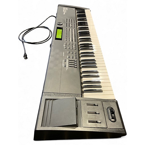 Used Roland XP-80 Keyboard Workstation
