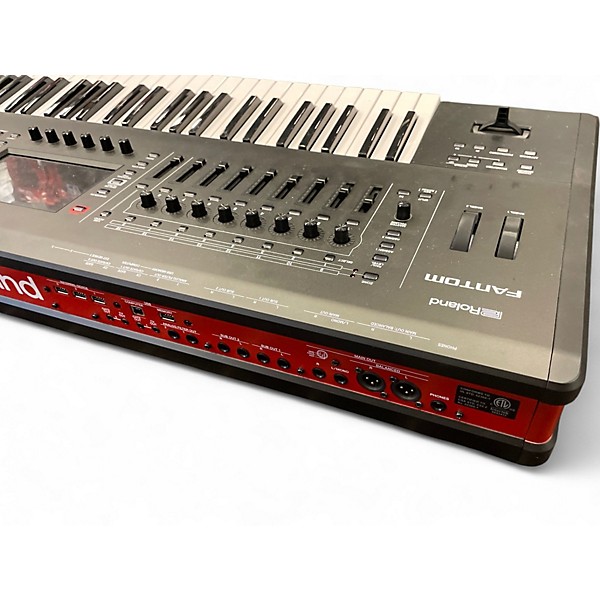 Used Roland Fantom 6 Keyboard Workstation
