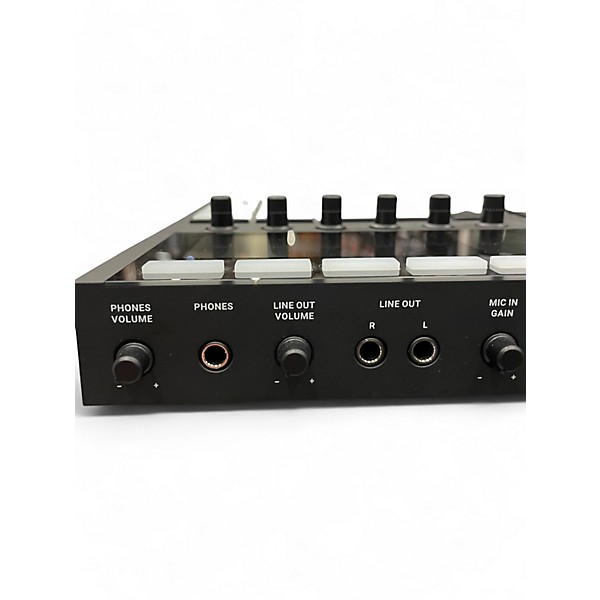 Used Native Instruments Maschine MK3 MIDI Controller