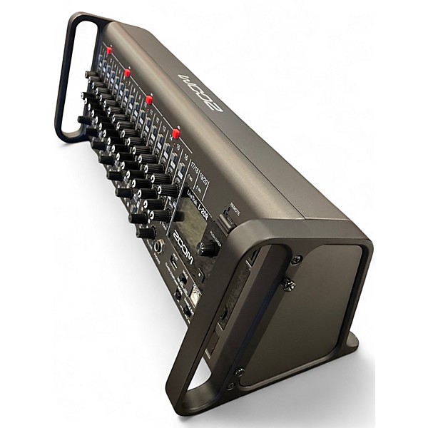 Used Zoom LiveTrak L-20R Digital Mixer