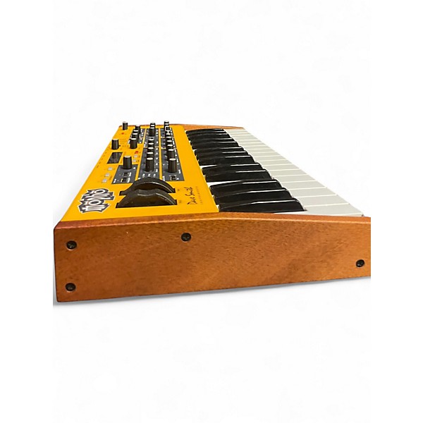 Used Dave Smith Instruments Mopho Synthesizer