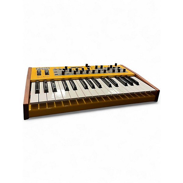 Used Dave Smith Instruments Mopho Synthesizer