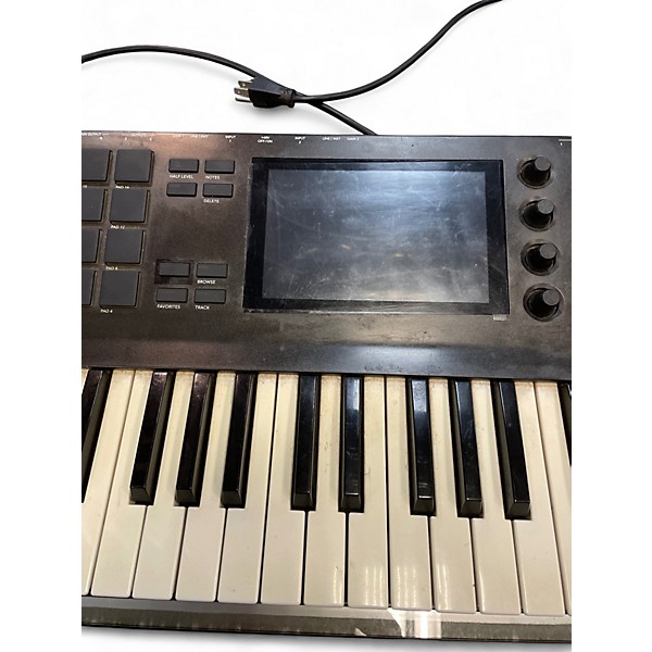 Used Akai Professional MPC Key 61 Keyboard Workstation