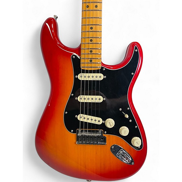 Used 2024 Fender American Ultra Luxe Stratocaster 2 Tone Sunburst Solid Body Electric Guitar