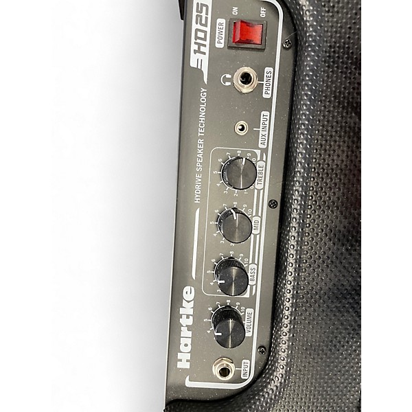 Used Hartke hd25  Bass Combo Amp