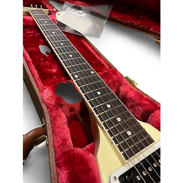 Used 2022 Gibson 1970'S FLYING V Classic White Solid Body Electric Guitar
