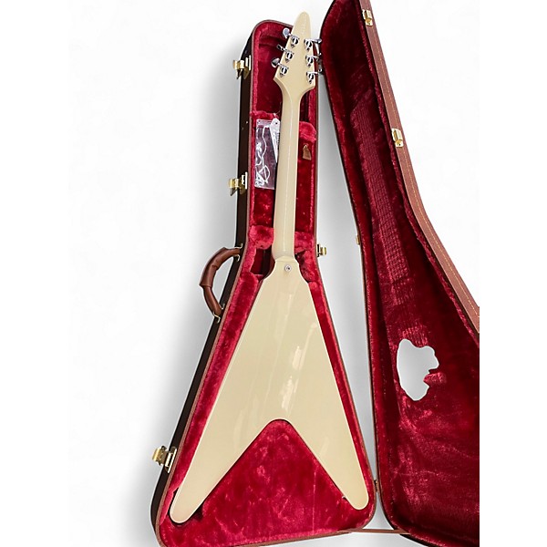 Used 2022 Gibson 1970'S FLYING V Classic White Solid Body Electric Guitar