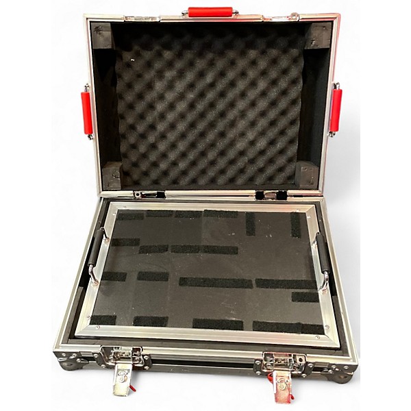 Used Gator G-TOUR Small Pedal Board