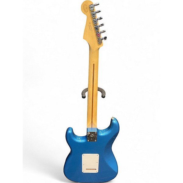 Used Fender Limited Edition Player Stratocaster Lake Placid Blue Solid Body Electric Guitar
