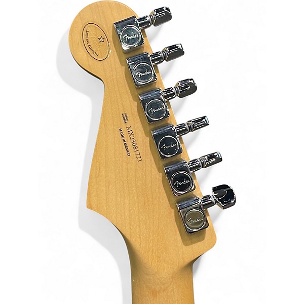Used Fender Limited Edition Player Stratocaster Lake Placid Blue Solid Body Electric Guitar
