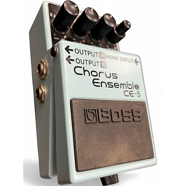 Used BOSS CE5 Chorus Ensemble Effect Pedal