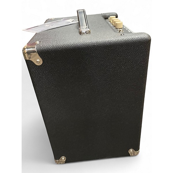 Used Fender Rumble 25 Bass Combo Amp