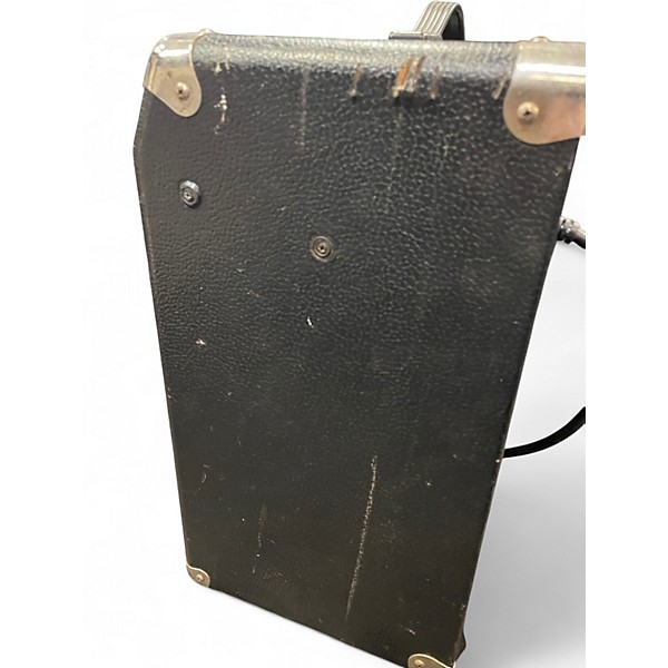 Used Behringer ULTRATWIN GX210 Guitar Combo Amp