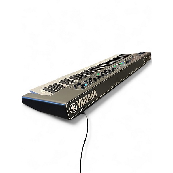 Used Yamaha CK61 Keyboard Workstation