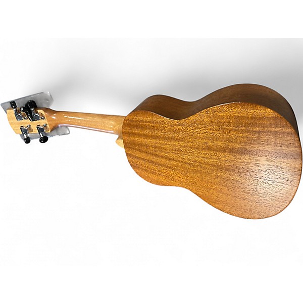 Used Alvarez ru22s Natural Ukulele