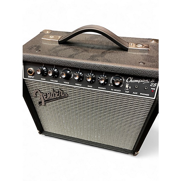 Used Fender  CHAMPION II Guitar Combo Amp