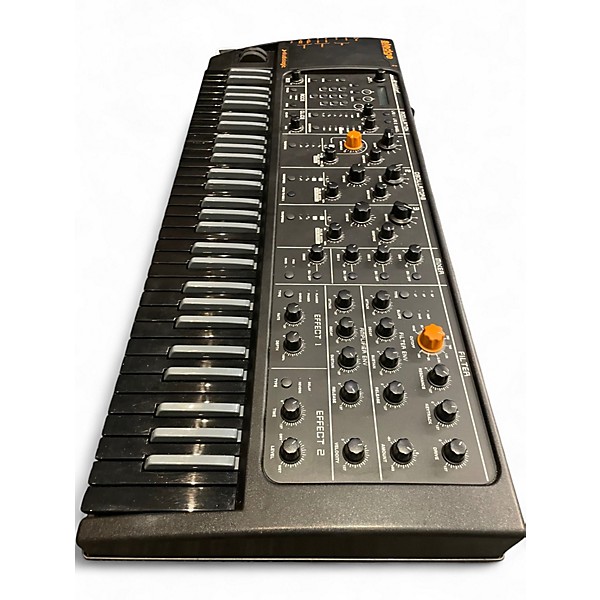 Used Studiologic Sledge Polyphonic Synthesizer Synthesizer