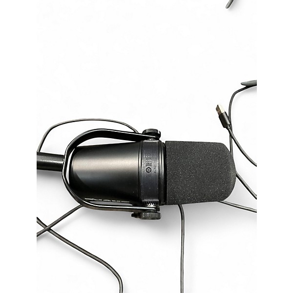 Used Shure MV7X Dynamic Microphone