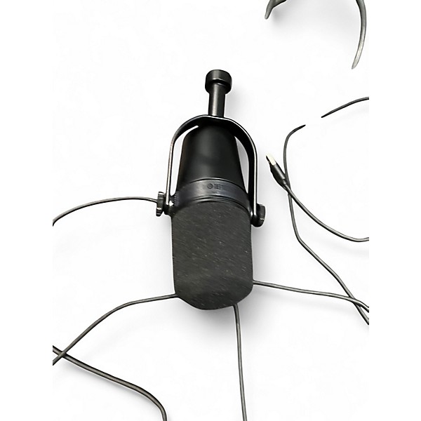 Used Shure MV7X Dynamic Microphone