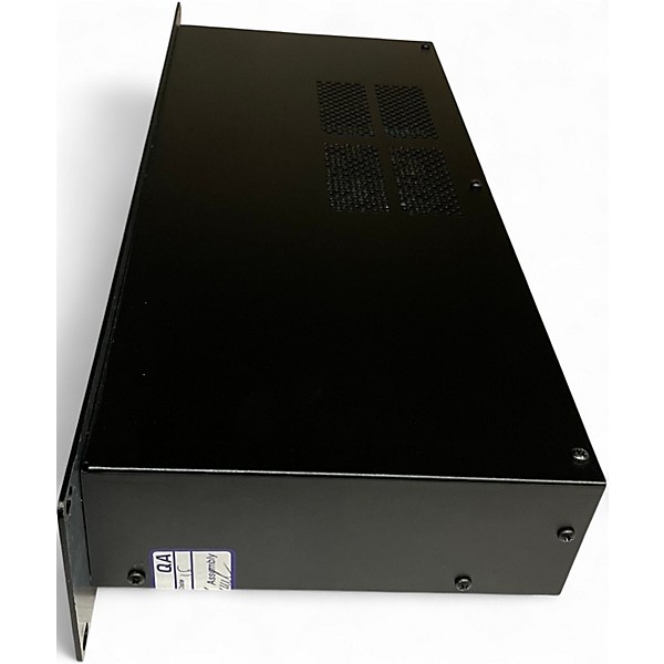 Used Aviom D400  Signal Processor