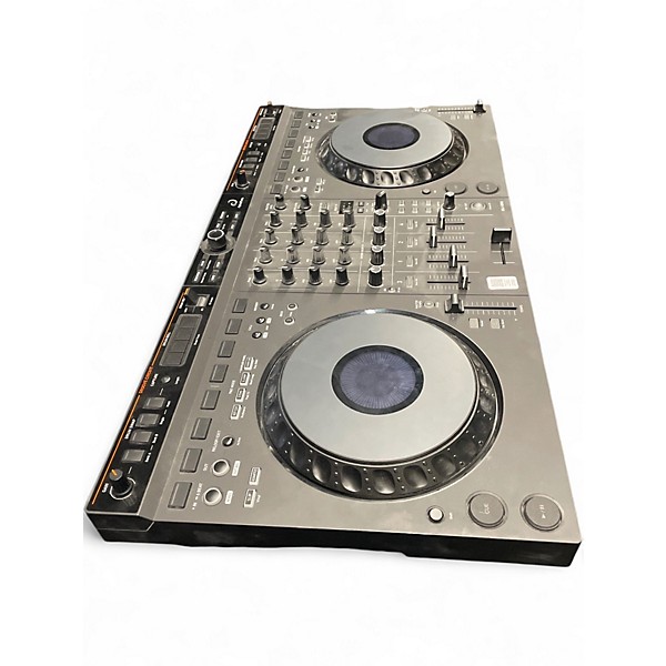 Used AlphaTheta DDJ-GRV6 DJ Controller