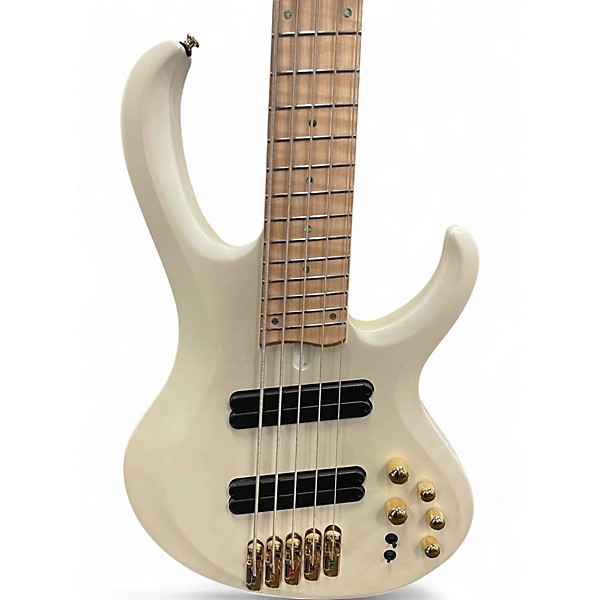 Used Ibanez BTB605MLM Alpine White Electric Bass Guitar